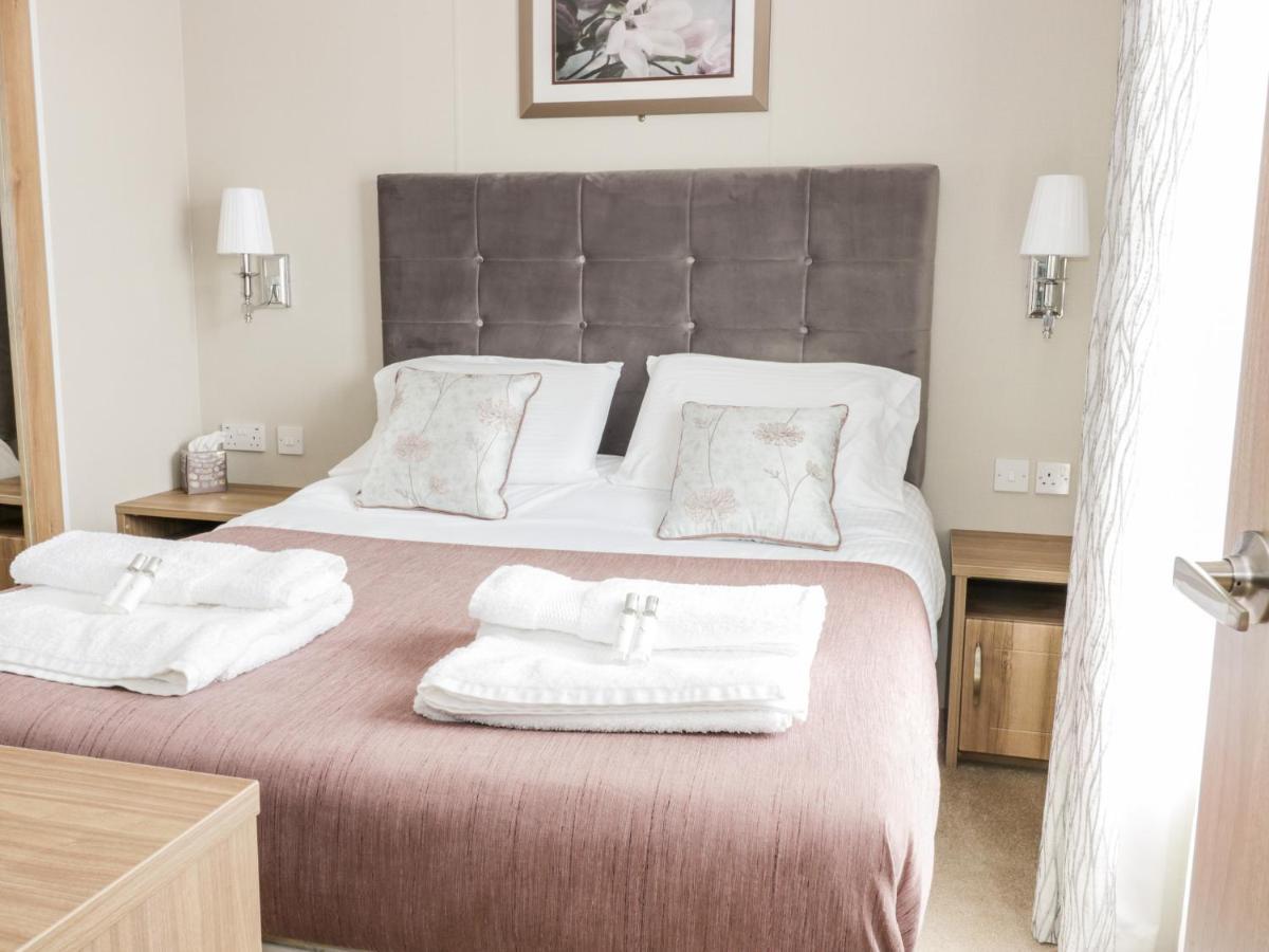 Serena Lodge Jedburgh Eksteriør bilde
